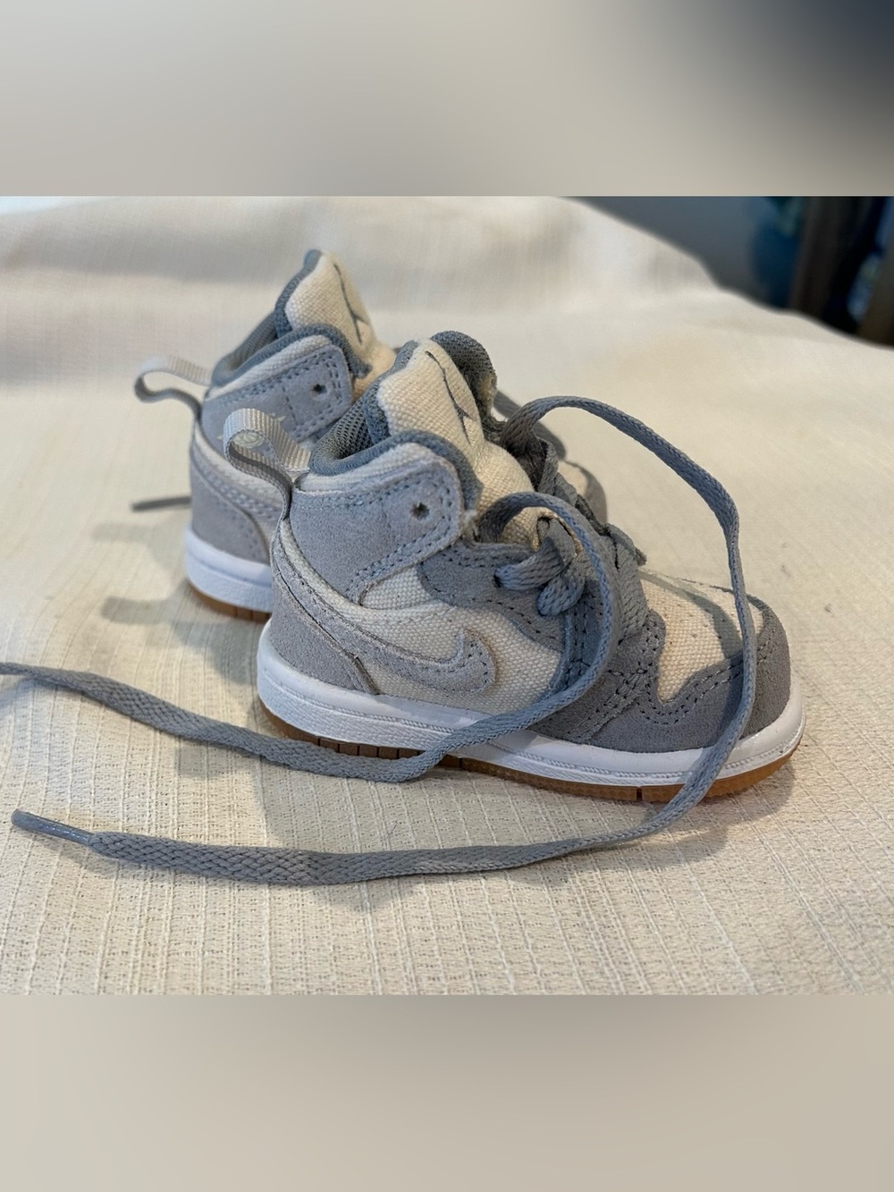 BABY Size 2c Nike Air Jordan 1 Mid SE Coconut Milk Grey TD DN4344-100